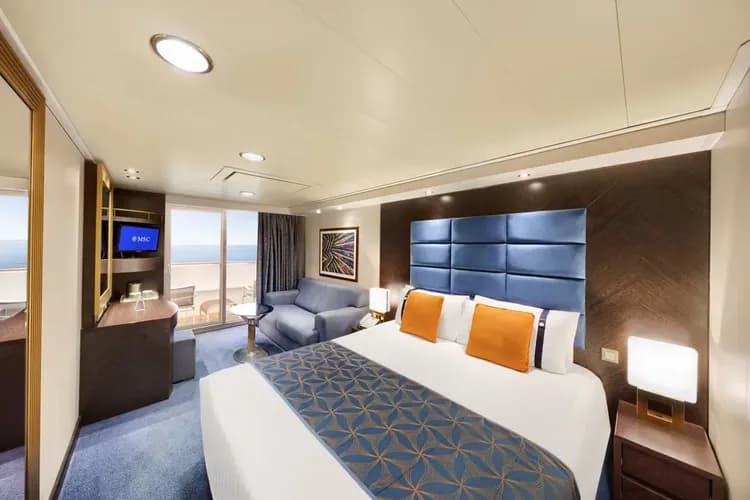 陽台艙房-專屬休憩空間