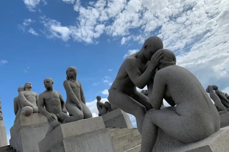 維吉蘭人生雕刻公園-挪威文化導覽