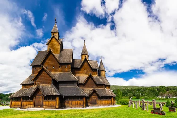 北歐四國超值選~挪威三峽灣、縮影高山火車、波羅的海雙遊輪、峽灣精選飯店12日-7