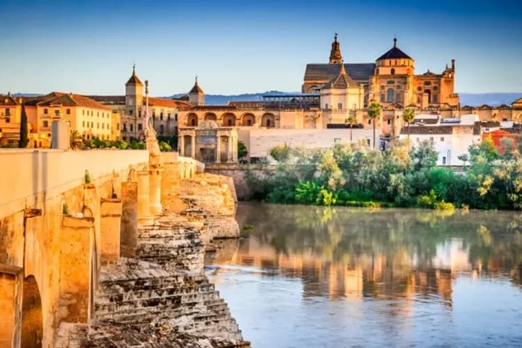 【西班牙F1大獎賽、決賽保證席】佛朗明哥風情、夢瑟拉修道院、高速列車體驗、四晚五星飯店11日-9