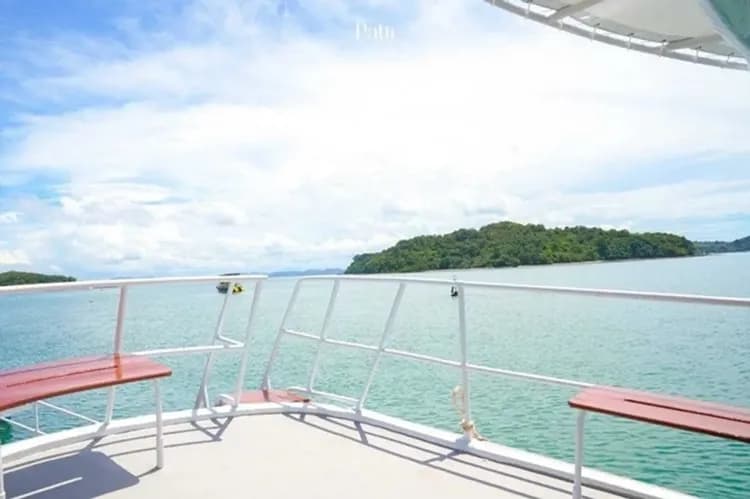 大船遊攀牙灣(割喉群島泛舟+007島)