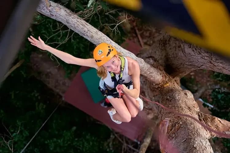 叢林飛躍體驗(共17站,含一杯飲料,全程約60分鐘)