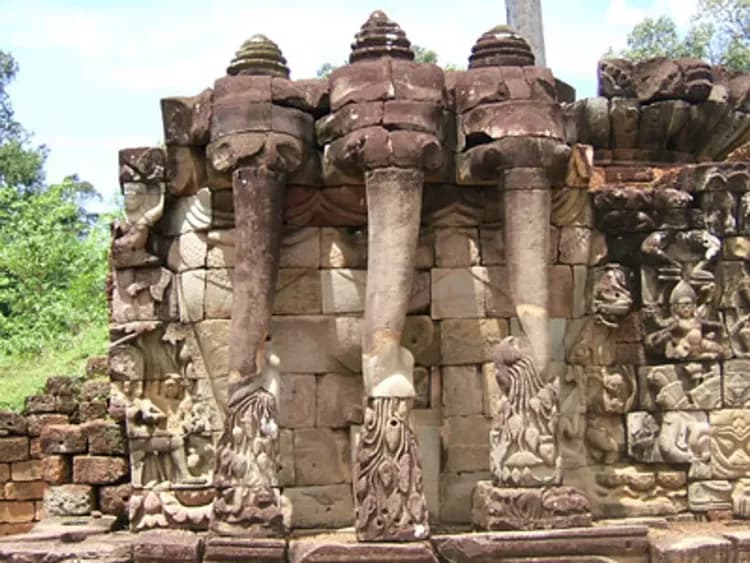 世紀傳奇~吳哥三享風情、洞里薩湖遊船、金邊風情漫遊、全程五星飯店五日-7