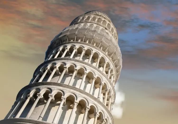 比薩斜塔登頂
