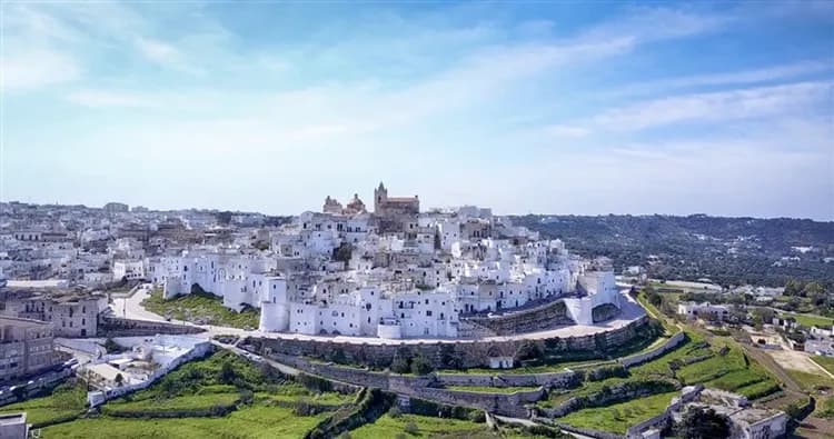 特選南義旅遊│絕美卡布里島.童話蘑菇村.石窟城馬泰拉.希臘神殿.雪白山城.失落龐貝.南方佛羅倫斯10日-5