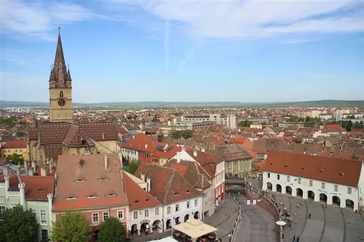 玩樂369經典巴爾幹7國全覽15日|黑山共和國、阿爾巴尼亞、北馬其頓、科索沃、保加利亞、羅馬尼亞、塞爾維亞(早班機)-6