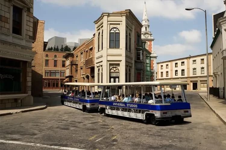 好萊塢環球影城-遊園車-好萊塢環球影城(超級任天堂世界+哈利波特魔法世界)