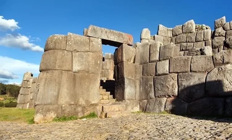 【早鳥雙優惠、十晚住五星】南美祕魯古文明、天空馬丘比丘、高山景觀火車、納斯卡線飛行13日-12