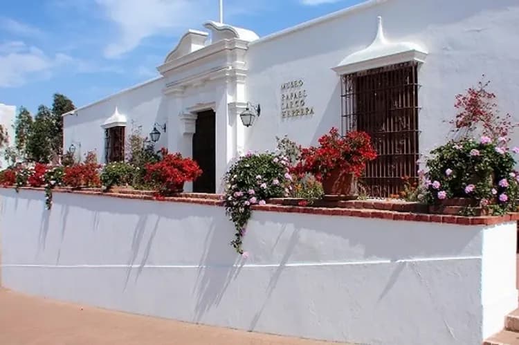 【早鳥雙優惠、十晚住五星】南美祕魯古文明、天空馬丘比丘、高山景觀火車、納斯卡線飛行13日-11