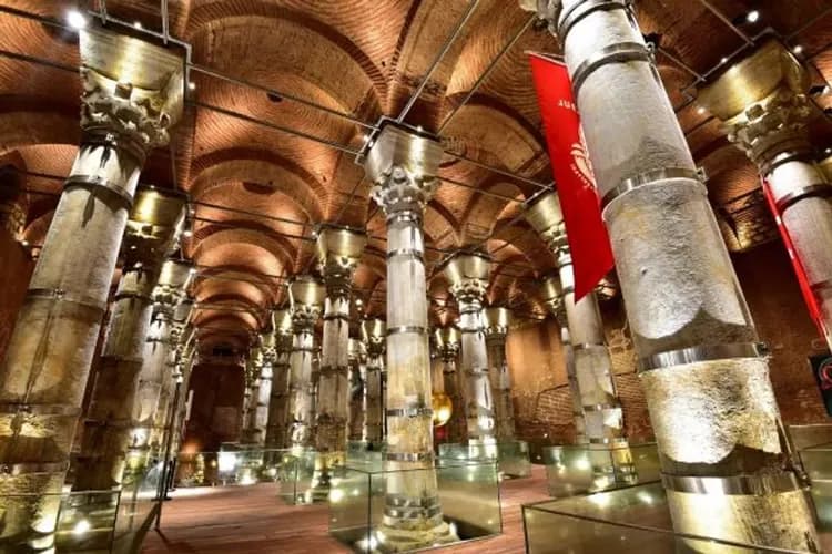 狄奧多西地下水宮殿-岸上觀光|傳奇土耳其-伊斯坦堡、艾菲索斯古城