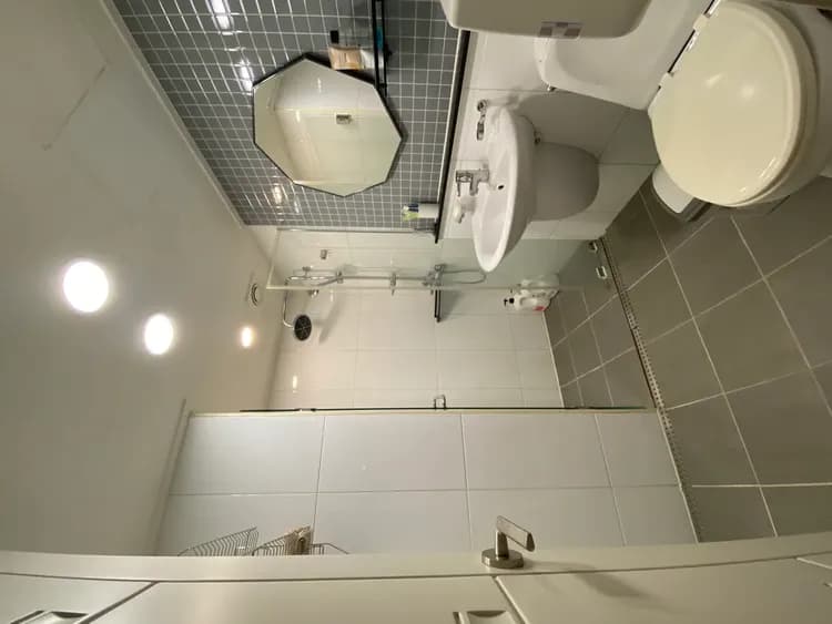 Clean & comfortable accommodation in Seomyeon Station in the center of Busan[MRT 5mins, 99m2)-12