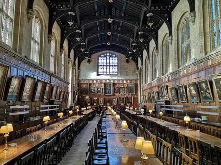 碎片塔、基督教堂學院