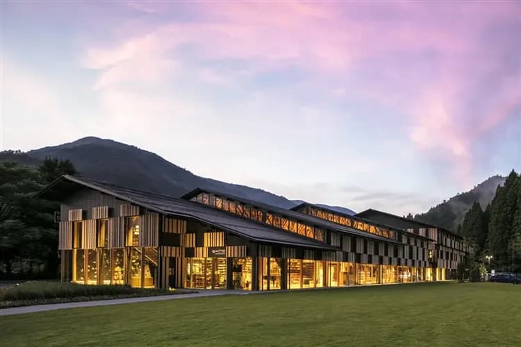 輕奢行|春櫻四國三鐵道7日|伊予灘&時代黎明&千年物語.道後夜櫻賞.大阪國際5星|大阪進出四溫泉-12