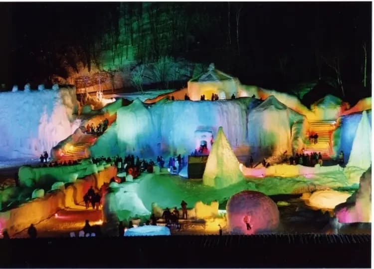 冬季北海道|破冰船.冰釣公魚.丹頂鶴.旭山動物園.熱氣球.冰上活動.三大螃蟹美人湯五日|保住三晚溫泉-7