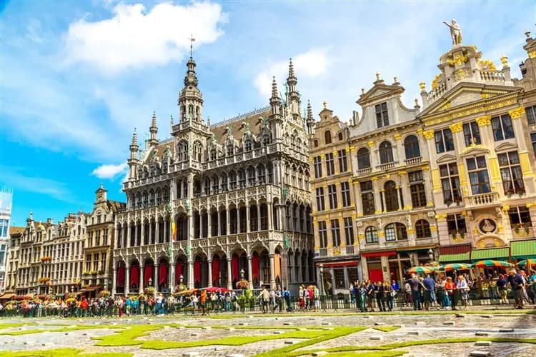 預購折3000|花季|經典荷比法|三遊船.庫肯霍夫花園.羊角村.起司市集.五星.Outlet.天堂書店11日-7