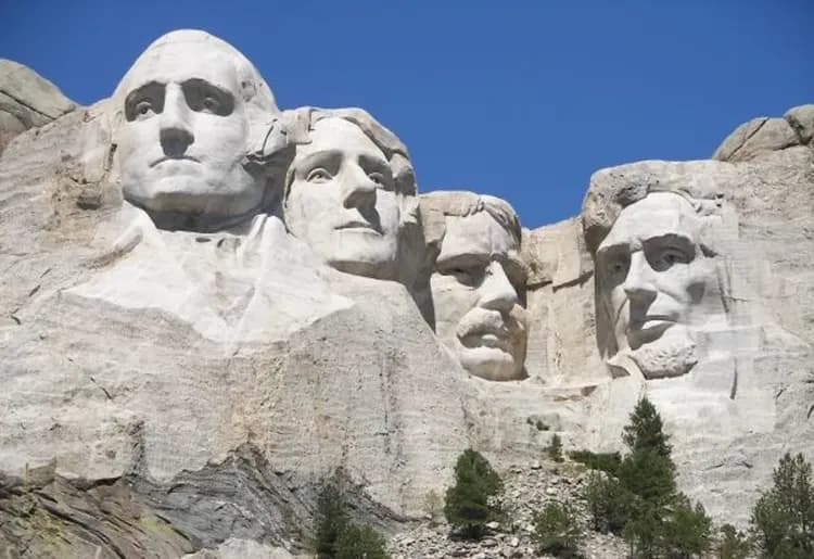 羅斯摩爾山國家紀念公園(四大總統巨石)-四大總統巨石