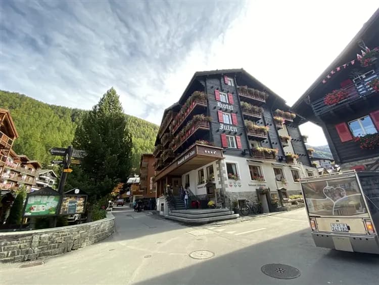 暑假折3千|特選瑞士|馬特宏峰.冰河3000高空吊橋.雙火車.愛的迫降場景10日(長榮慕尼黑來回)-9