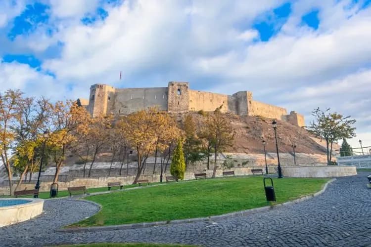 加濟安泰普城堡-加濟安泰普(開心果之都)