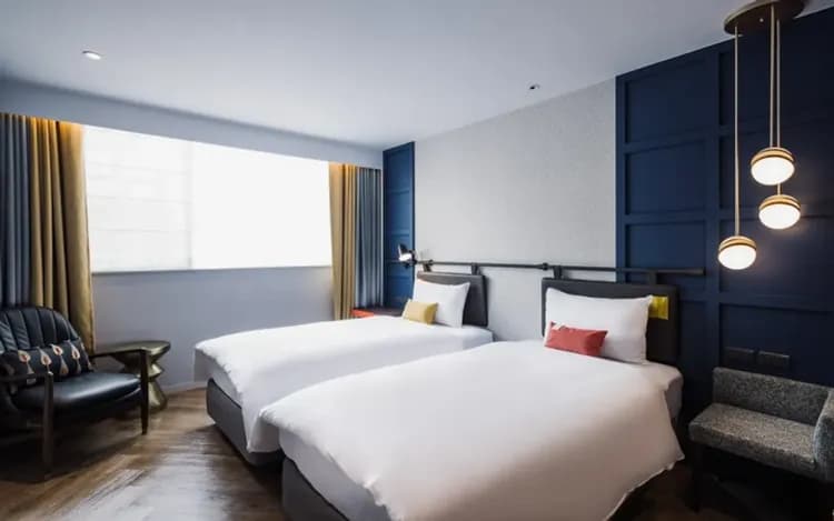 悅樂台中站前館 房間