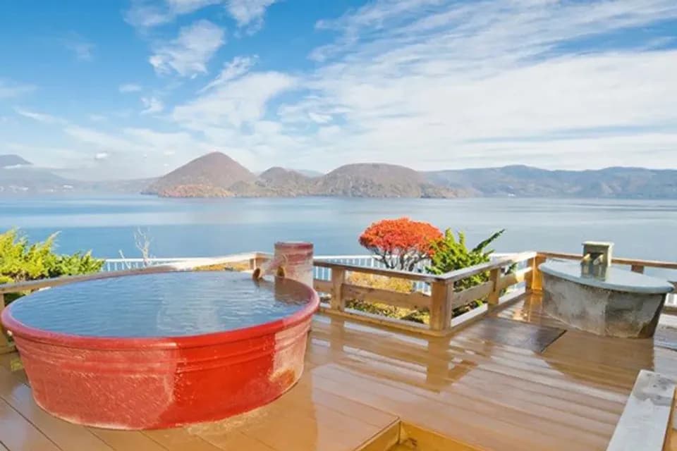 北海道和牛溫泉祭~富良野薰衣草、積丹遊覽船、小樽運河旅情、洞爺湖花火會五日