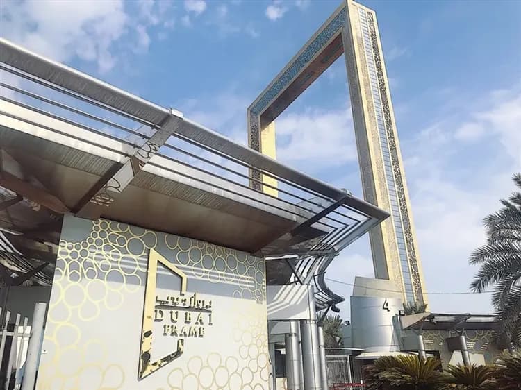 購物節│經典義大利送杜拜│夜宿威尼斯島,雙博物館,童話蘑菇村,馬泰拉石窟城,五鄉地火車,帆船饗宴,五星杜拜12日-11