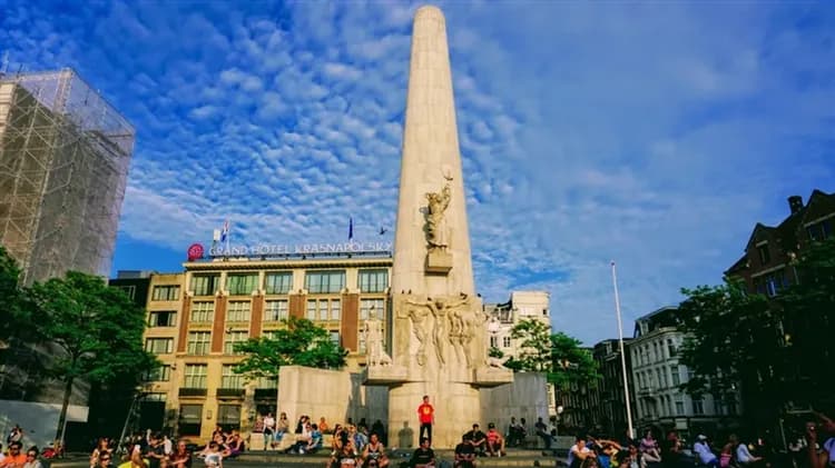 華麗歐洲|環遊冰島阿姆斯特丹倫敦10日│冰島縮影、藍湖溫泉、騎冰島馬、冰河湖遊船、阿姆斯特丹藝術寶藏、倫敦經典魅力-12