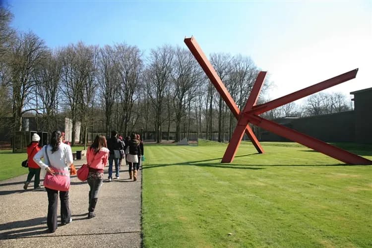 華麗歐洲|環遊冰島阿姆斯特丹倫敦10日│冰島縮影、藍湖溫泉、騎冰島馬、冰河湖遊船、阿姆斯特丹藝術寶藏、倫敦經典魅力-6