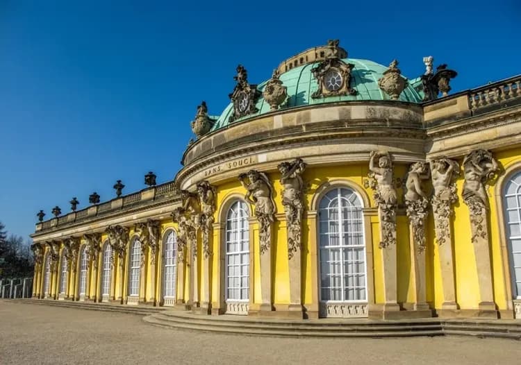 波玆坦Potsdam(忘憂宮),淚之女王