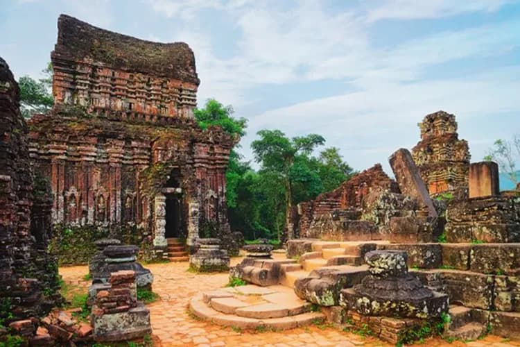 美山聖地(越南小吳哥窟)