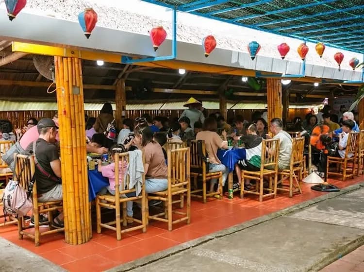 迦南島特色螃蟹火鍋