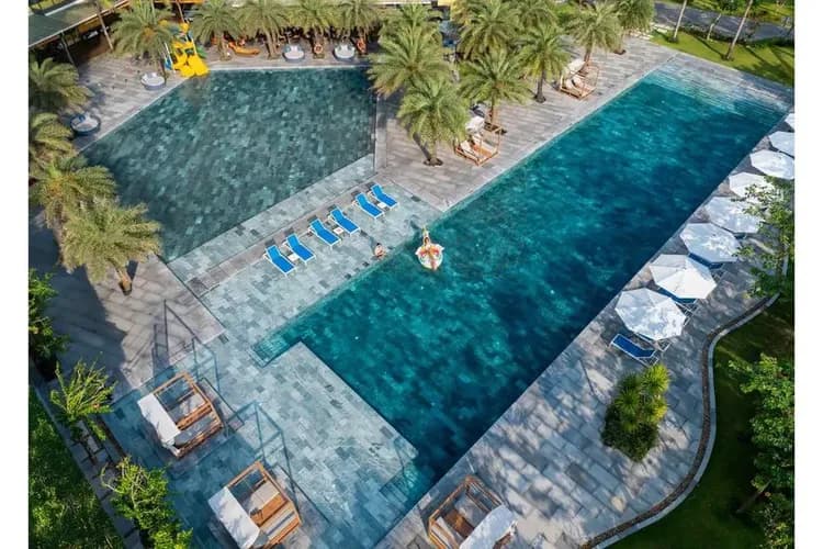 Wyndham Hoi An Royal Beachfront Resort & Villas