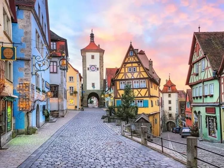 德瑞10日|少女峰.慕尼黑王宮.瀑布遊船.盧森.德國童話大道.蒂蒂湖.送法國浪漫水都(餐全含)-5