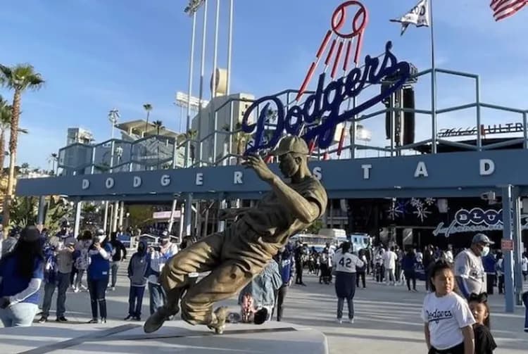 洛杉磯道奇隊球場-MLB球賽體驗