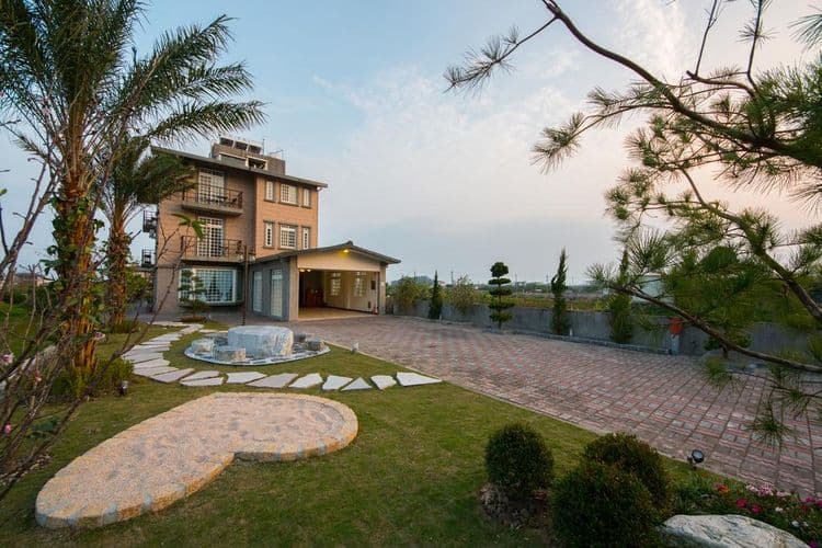 山水綻民宿 | 12人宜蘭Villa包棟 |BBQ烤肉&自行車使用 | 合法旅宿編號 宜蘭民宿1027-1