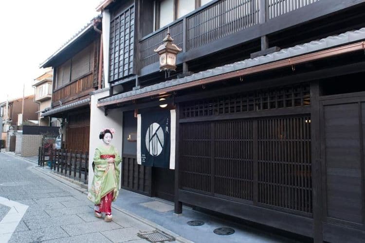 Kamishichiken Oku-18