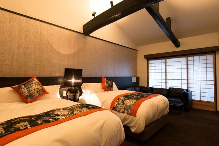 舞 ベッドルーム