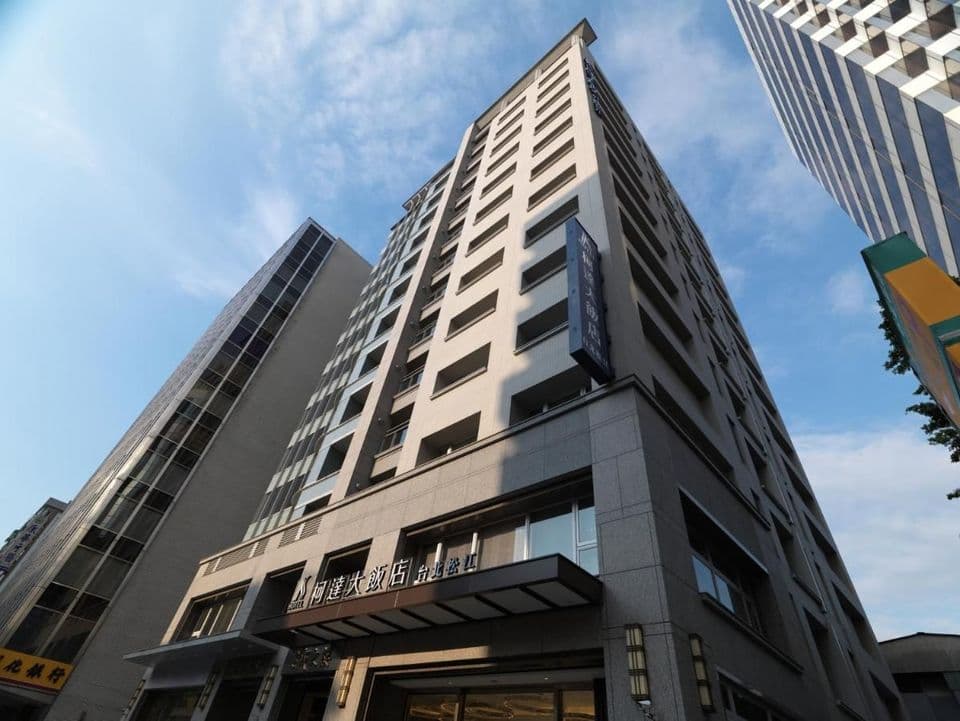 K Hotel Taipei Songjiang
Kホテル 台北ソンジャン