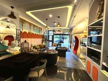 Tainan Anping All-Room B&B | 4-16 Person Room Rental | Elevator & Garden View Luxury Residence | Features Hand-Played Mahjong, Kitchen, Bathtub | Luxury Residence Experience | Soft Water System | Essential Oil Bath Products | Near Yuguang Island-3