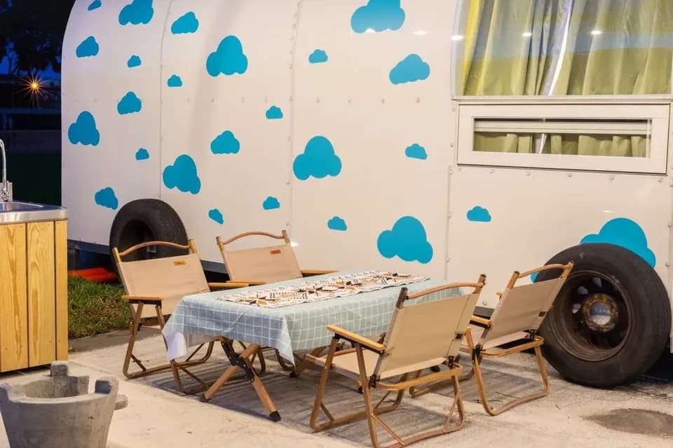 曼漫落羽松奶凍車莊園|獨家7折起!獨家奶凍露營車、寵物友善-6