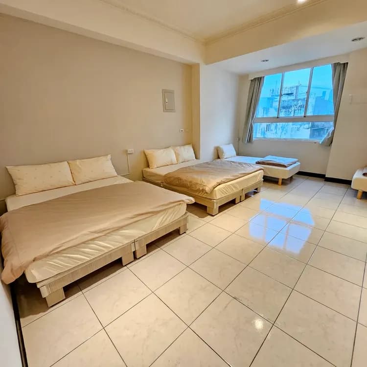 6人雅房 (共用衛浴)