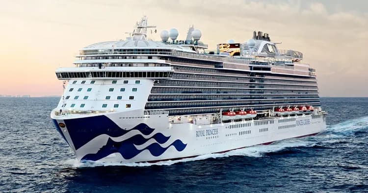 皇家公主遊輪船外觀