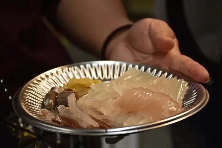 寒假折2,000|冬季北海道.札幌雪祭.雪上活動.企鵝遊行.函館夜景.熊牧場.雙螃蟹溫泉五日-5
