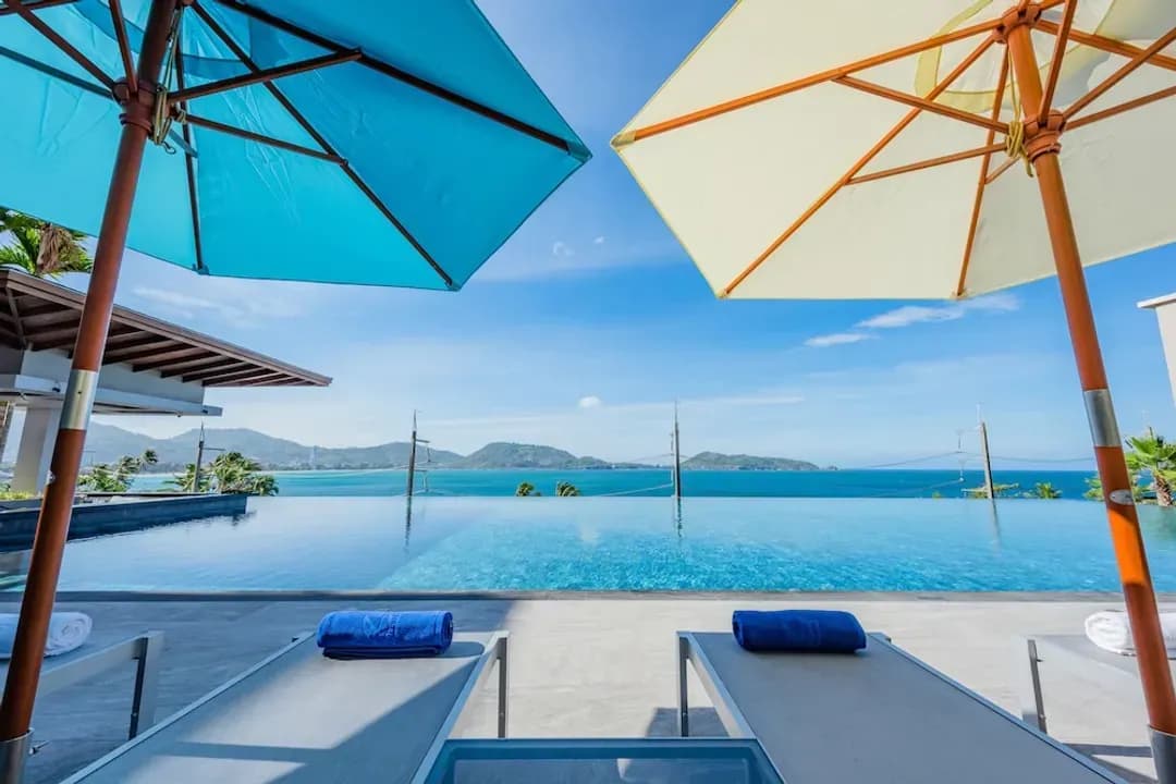 Phuket-Oceanfront Beach Resort
