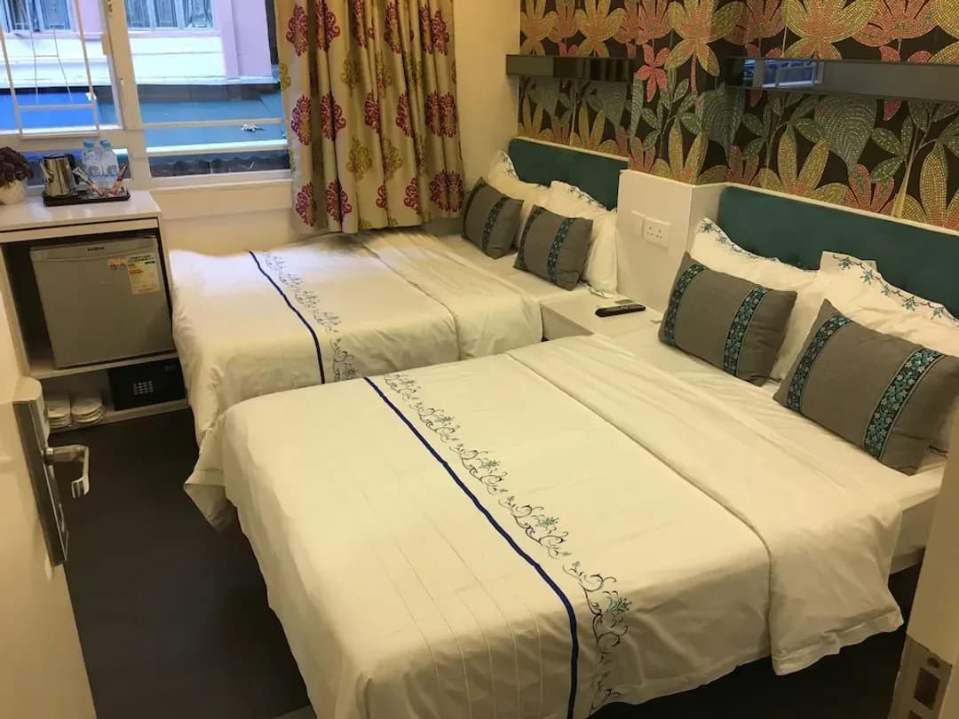 Kowloon-Seasons Hotel - Tsim sha tsui