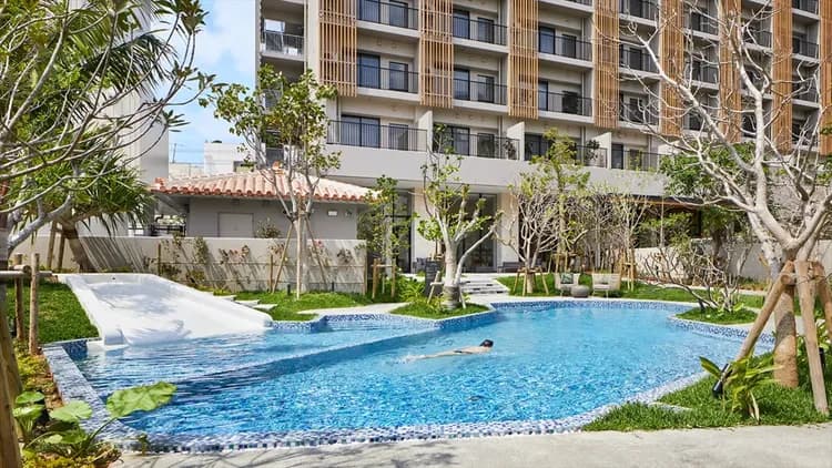 호텔 스트라타 나하-4