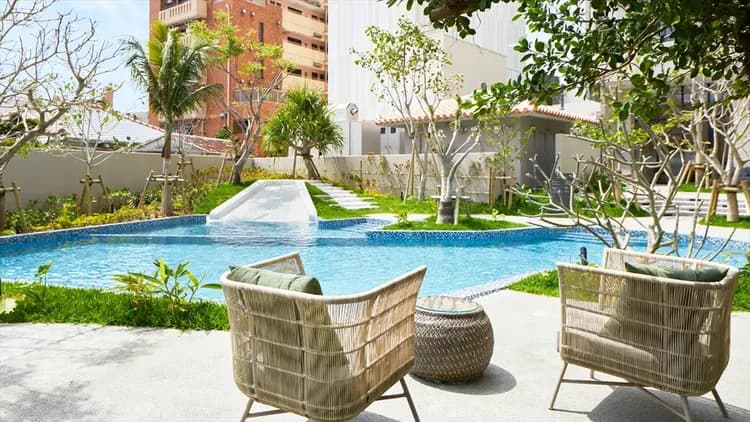 호텔 스트라타 나하-3