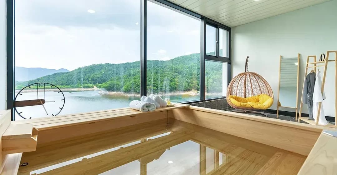 Gyeonggi-do-THE KAYS