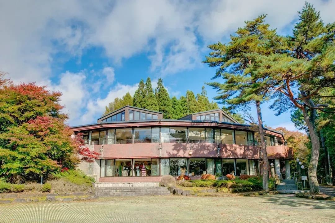 山梨縣-山中湖秀山莊酒店