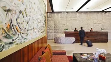 Check-in/check-out kiosk