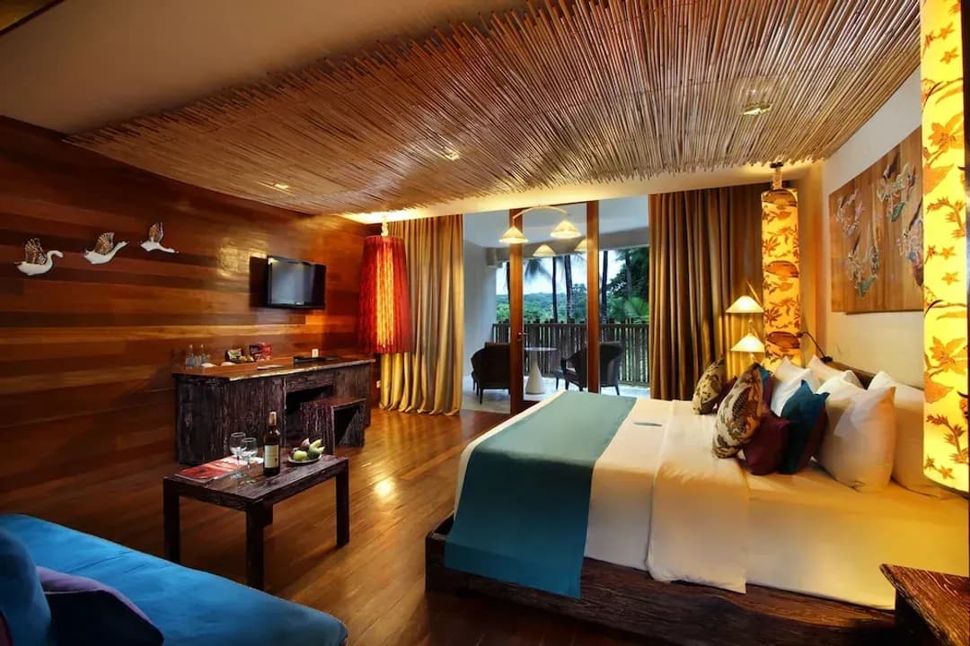 발리 주-쿠푸 쿠푸 짐바란 비치 클럽 & 스파 바이 로씨탄